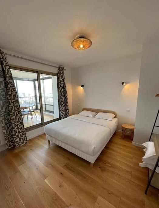 Penthouse / 2 Bedrooms In City Center Of Angers Eksteriør billede