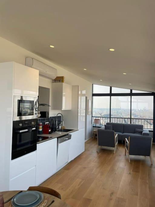 Penthouse / 2 Bedrooms In City Center Of Angers Eksteriør billede